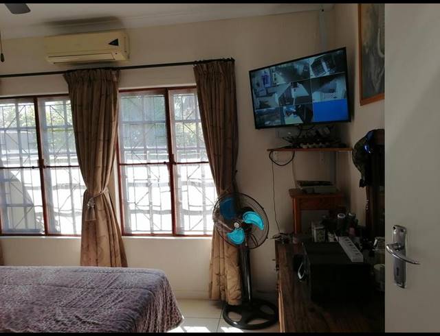 3 BEDROOM TOWNHOUSE FOR SALE IN MEER EN SEE